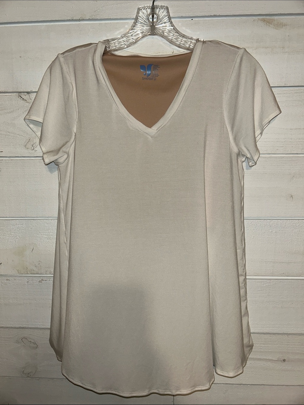 Shebird classic V-Neck Short Sleeve tee